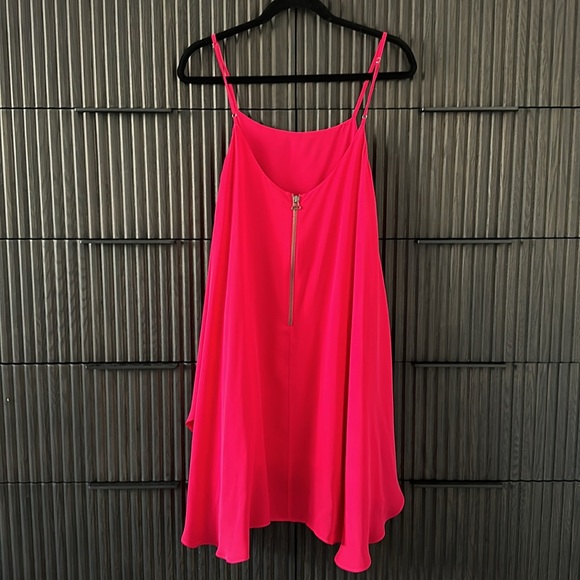 Alice & Olivia Hot Pink Silk Dress - Picture 5 of 10